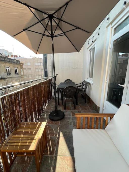 Atico Vintage Con Terraza Apartamento Vigo Exterior foto